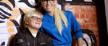 Gwen Stefani ZumaRock eyewear