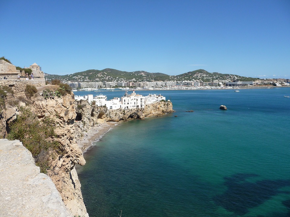 Ibiza Sorry World, Hottest Celebrities Vacation Spots Are In Europe Saint Tropez Positano Amalfi Coast Mykonos  reality TV stars