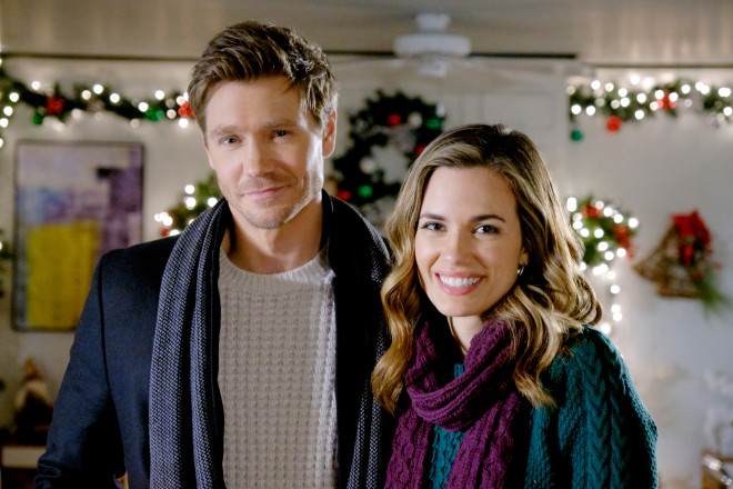 Chad Michael Murray Torrey DeVitto One Tree Hill  hallmark 